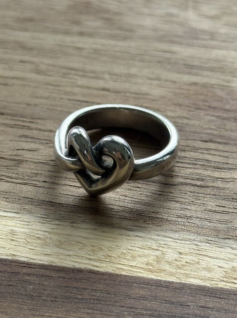 James Avery Retired Sterling Silver Heart Knot Ring Size 6